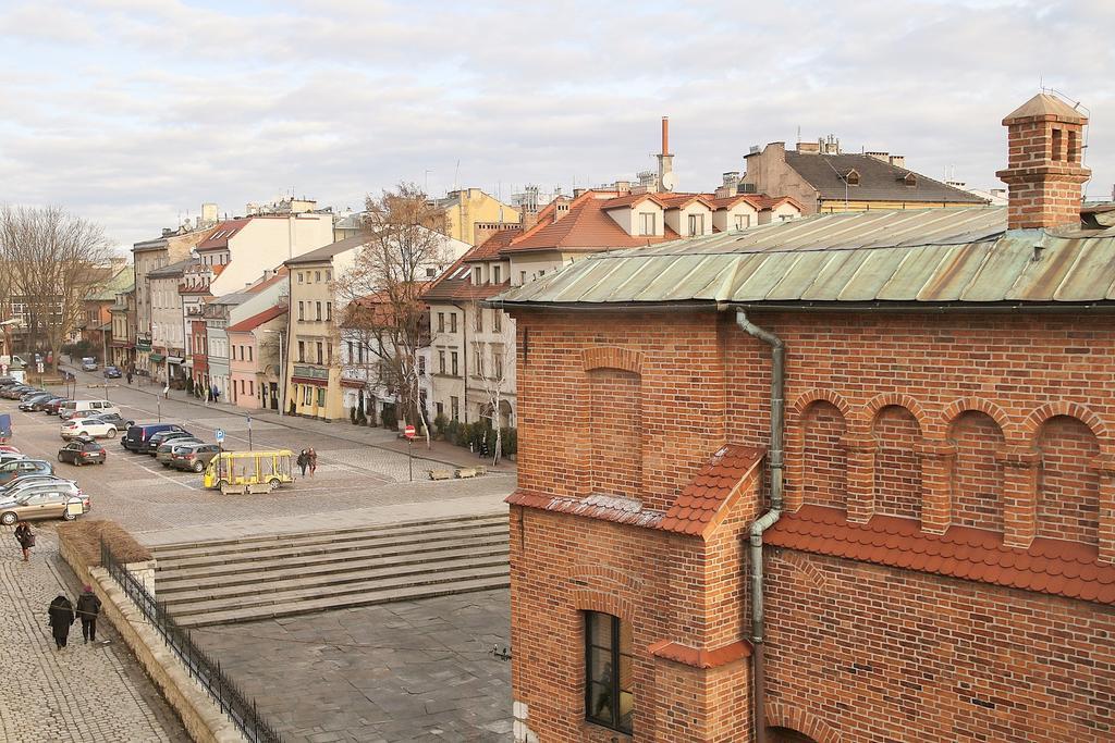 Krakow Jacuzzi Apartment Номер фото